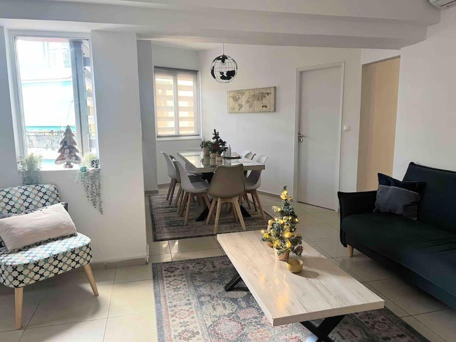 Brand New Bright Modern 6Bdr Apt-1Min To Acropolis Atenas Exterior foto